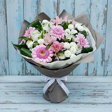Букет цветов из:  Герберы, Альстромерии и Хризантемы #REPLACE_PRED# Новокубанске