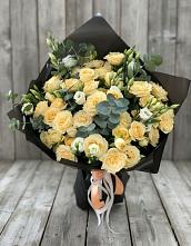 Букет цветов из:  Розы и Лизиантусы #REPLACE_PRED# Новокубанске