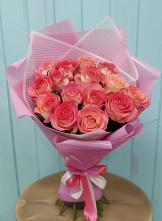 Букет 15 Розовых роз Равель #REPLACE_PRED# Новокубанске