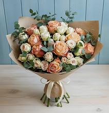 Букет цветов из:  Альстромерии и Розы в Новокубанске